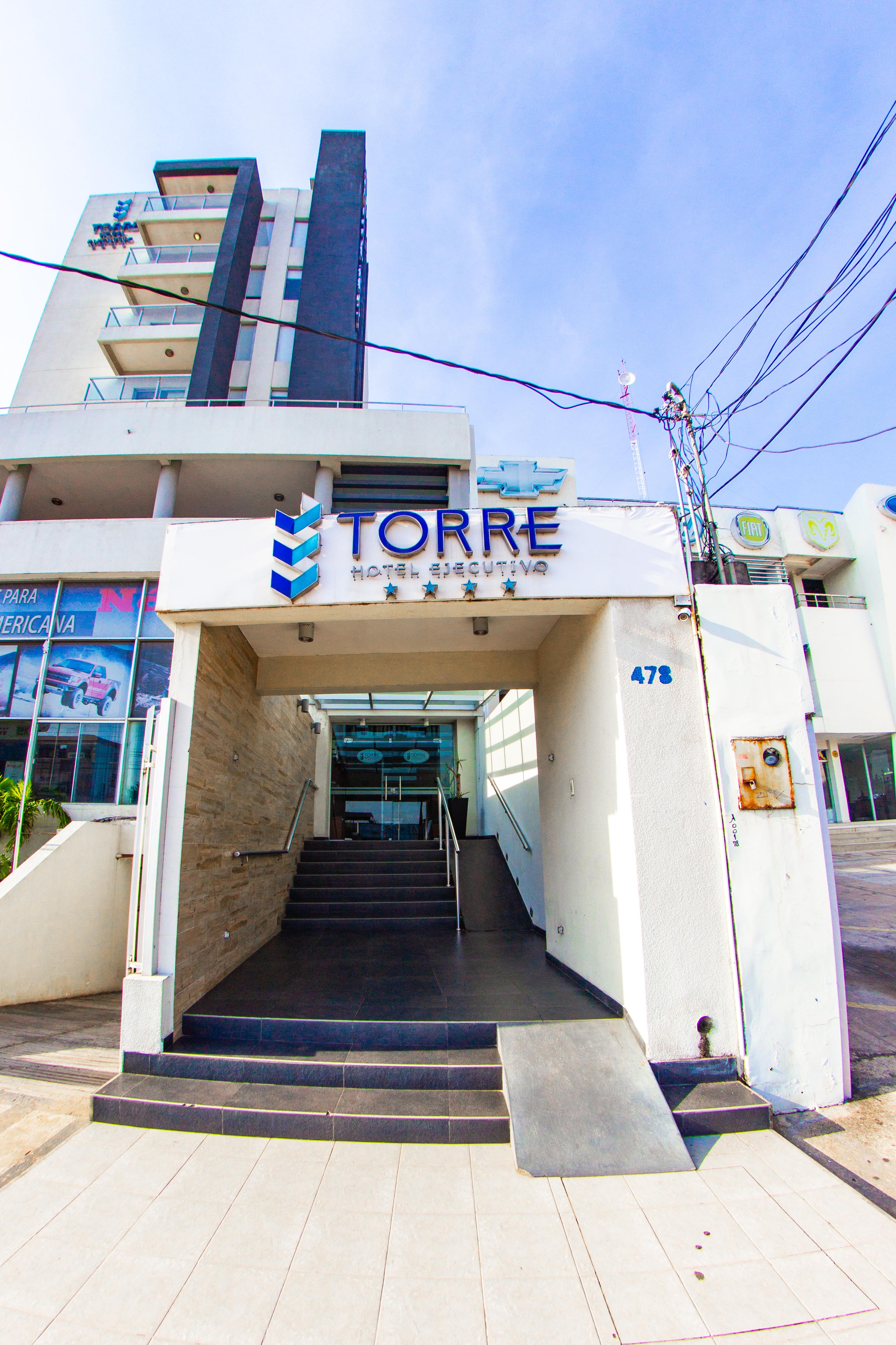 סנטה קרוז דה לה סיירה Torre Hotel Ejecutivo מראה חיצוני תמונה