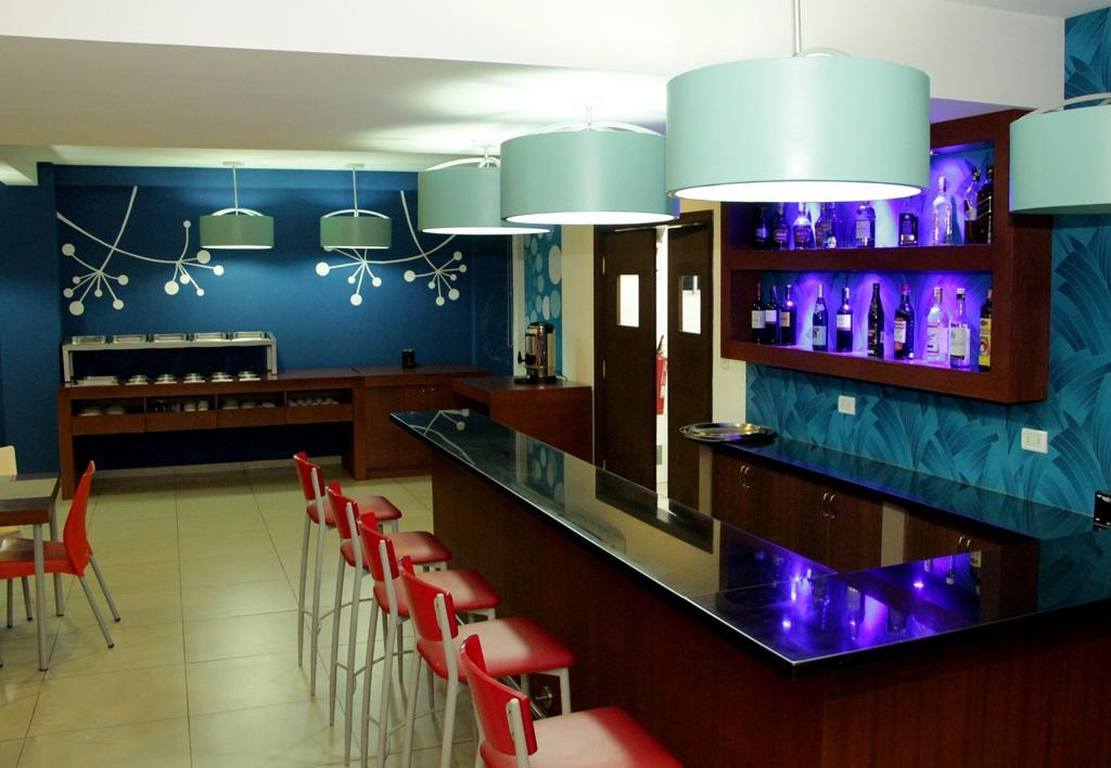 סנטה קרוז דה לה סיירה Torre Hotel Ejecutivo מראה חיצוני תמונה