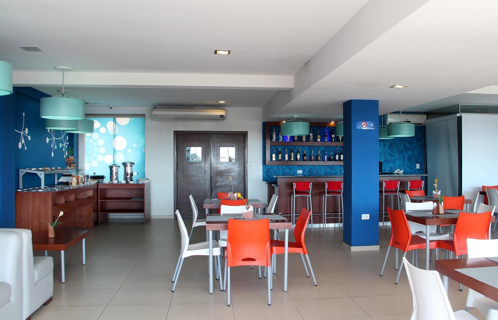 סנטה קרוז דה לה סיירה Torre Hotel Ejecutivo מראה חיצוני תמונה