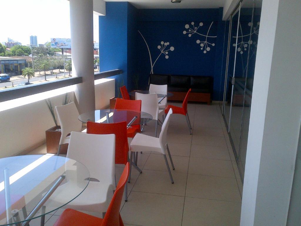 סנטה קרוז דה לה סיירה Torre Hotel Ejecutivo מראה חיצוני תמונה