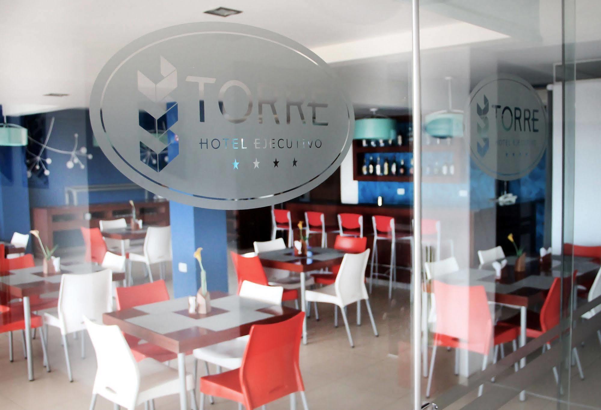 סנטה קרוז דה לה סיירה Torre Hotel Ejecutivo מראה חיצוני תמונה