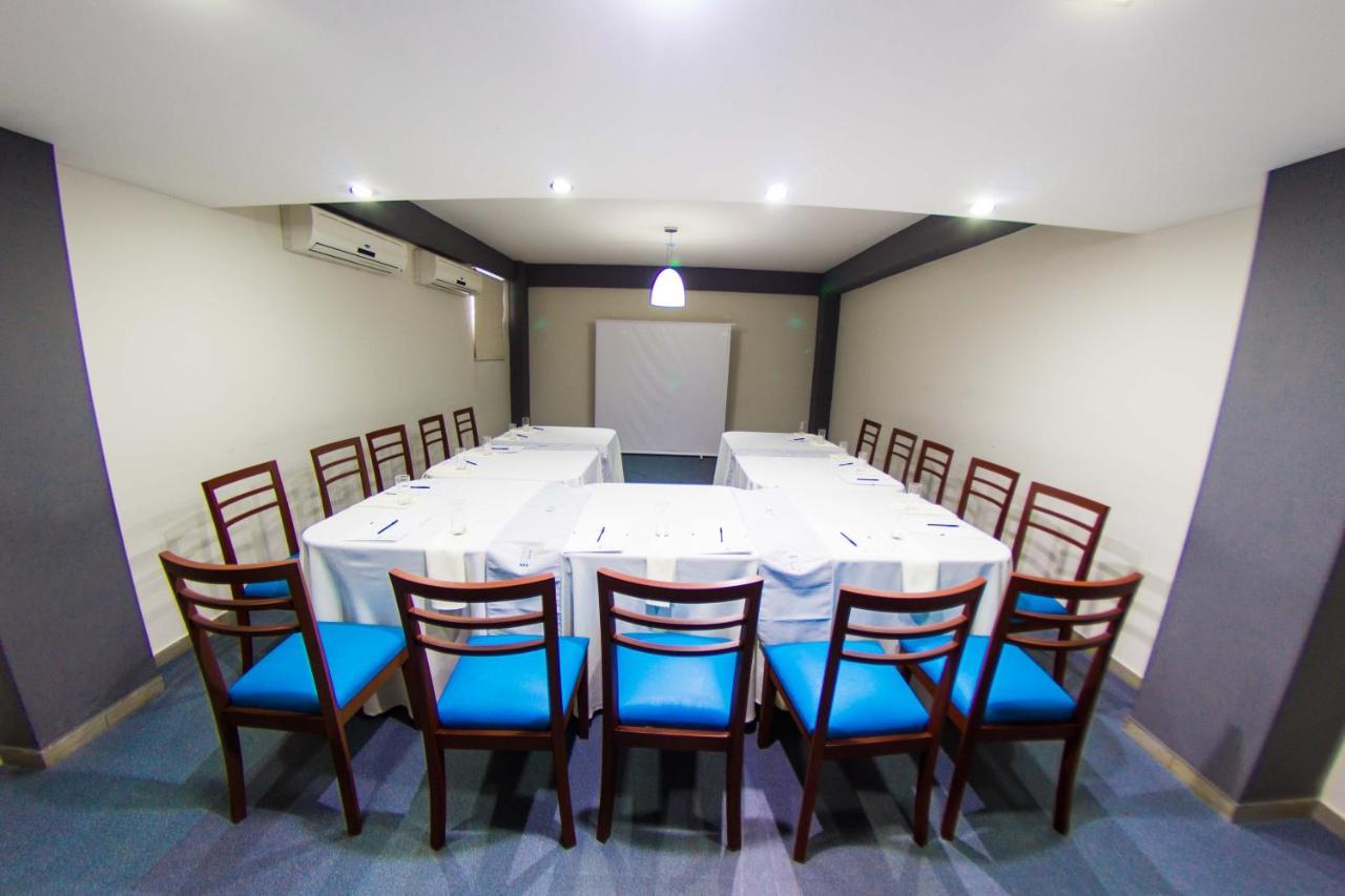 סנטה קרוז דה לה סיירה Torre Hotel Ejecutivo מראה חיצוני תמונה
