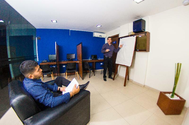 סנטה קרוז דה לה סיירה Torre Hotel Ejecutivo מראה חיצוני תמונה